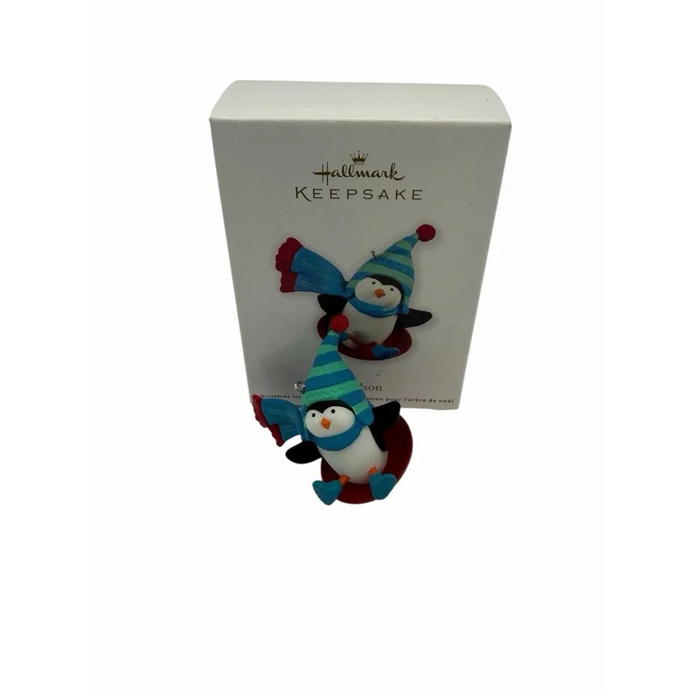 2011‎ HALLMARK KEEPSAKE CHRISTMAS TREE ORNAMENT GRANDSON EUC